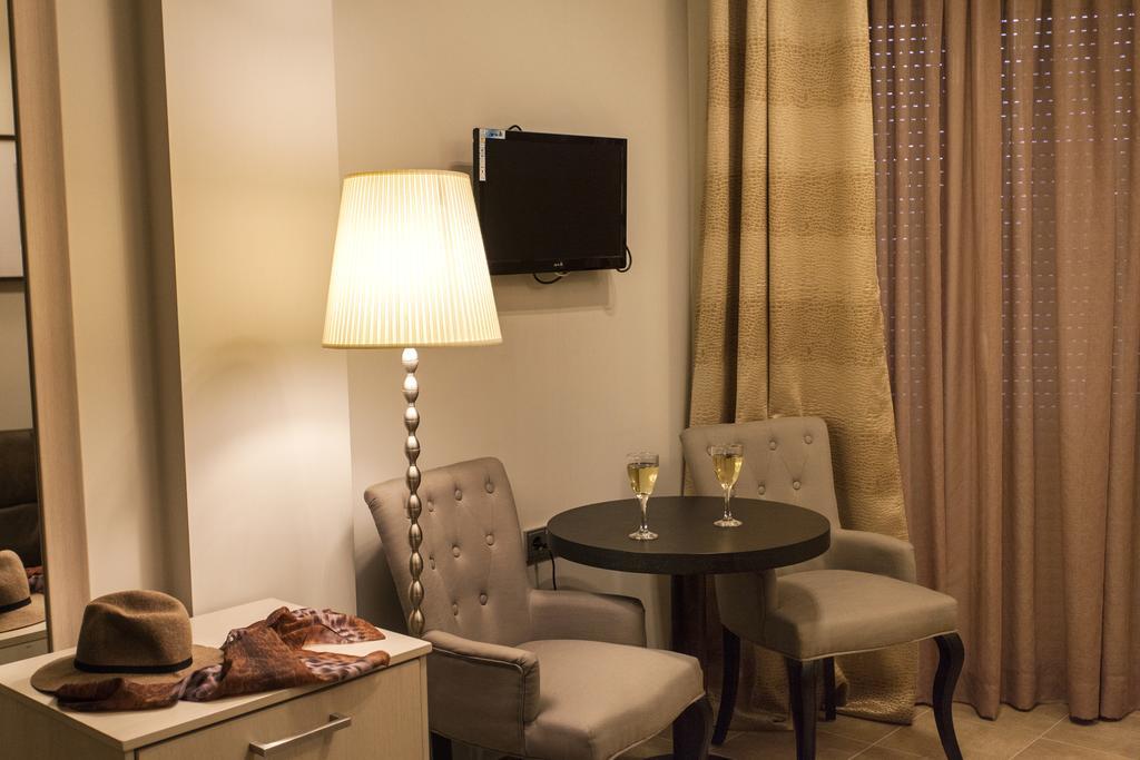 Hotel Aheron Kanallákion Eksteriør billede